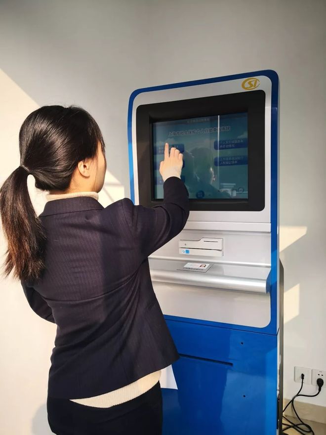 金昌24小时套医保卡回收(24小时套医保卡回收什么意思)