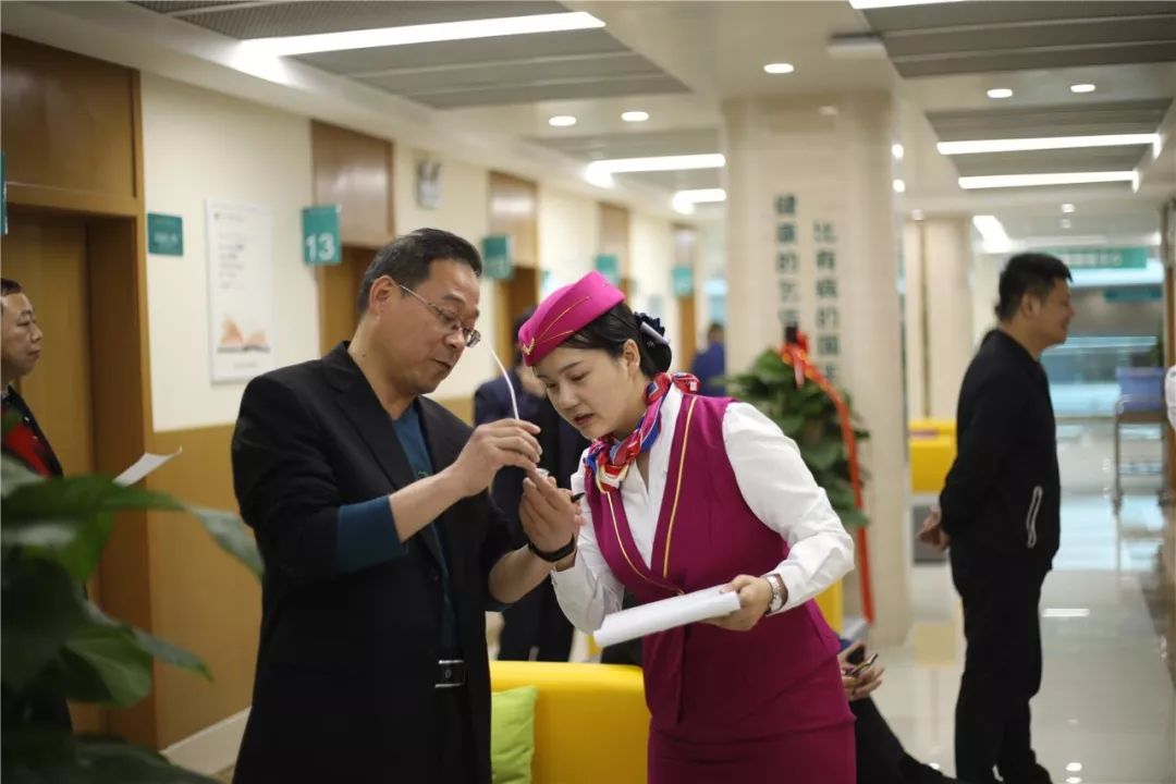 金昌24小时套医保卡(北京医保卡使用指南)